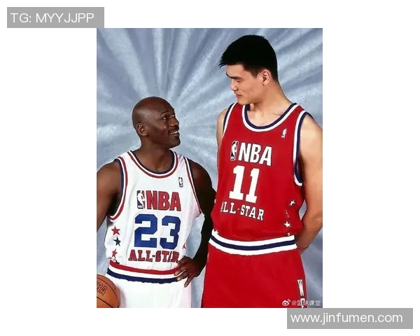 足球明星姚明效力于哪个球队的传奇故事与成就分析